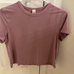 lululemon athletica Short Sleeve Cropped Tee in Mauve